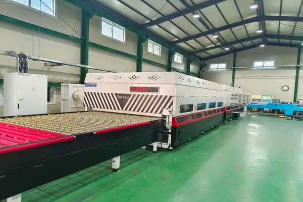 Easttec Top Convection Flat Glass Tempering Furnace