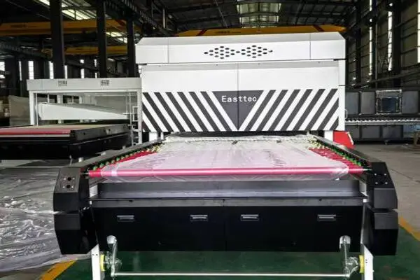 Easttec Forced Convection Flat Glass Toughening Furnace Easttec Forced Convection Flat Glass Toughening Furnace